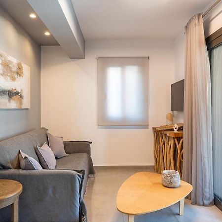 Brand New Flat Near De Bosset Bridge, Argostoli Apartman Kültér fotó