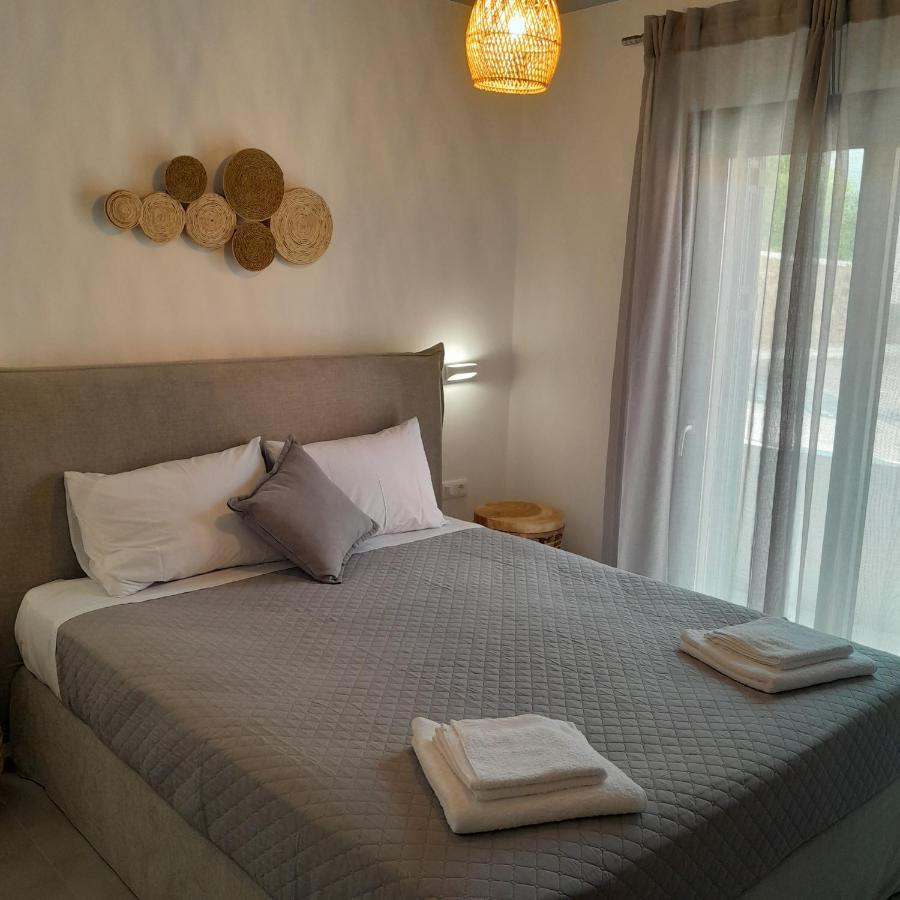 Brand New Flat Near De Bosset Bridge, Argostoli Apartman Kültér fotó