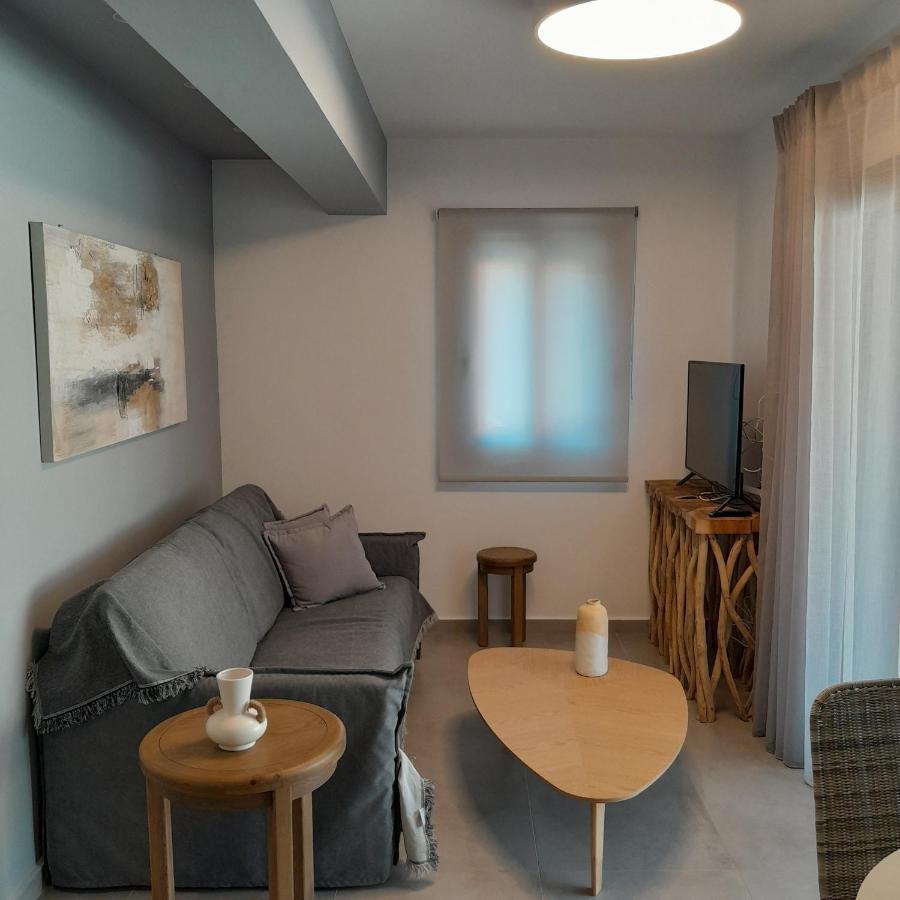 Brand New Flat Near De Bosset Bridge, Argostoli Apartman Kültér fotó